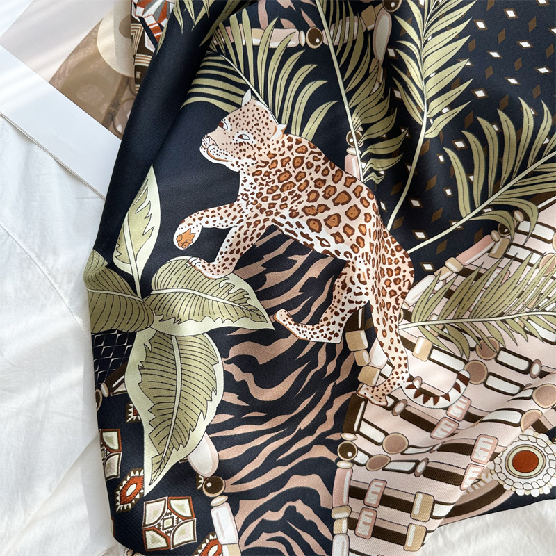 Twill Silk Scarf 90CM Brand Lu - Accessories Brand For Women ulasan dan harga